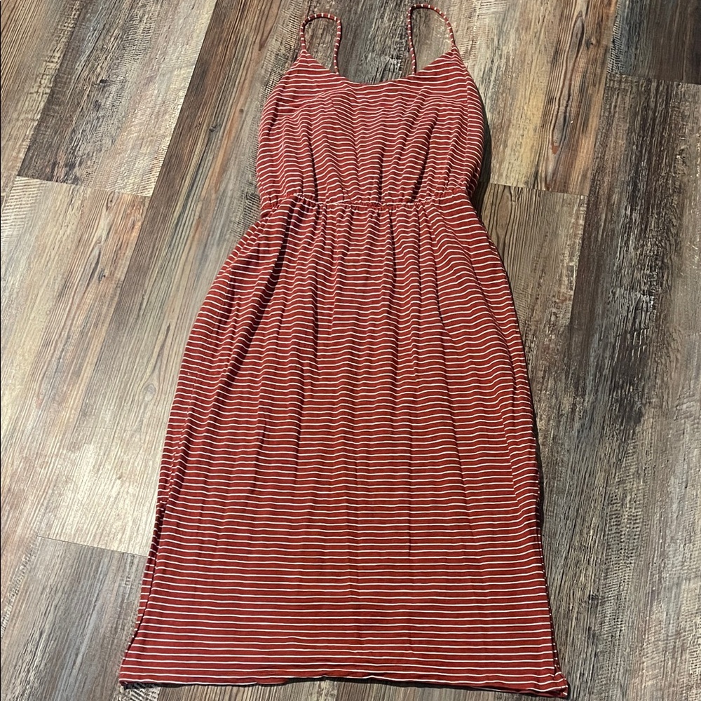 Old Navy Red Striped Midi Dress